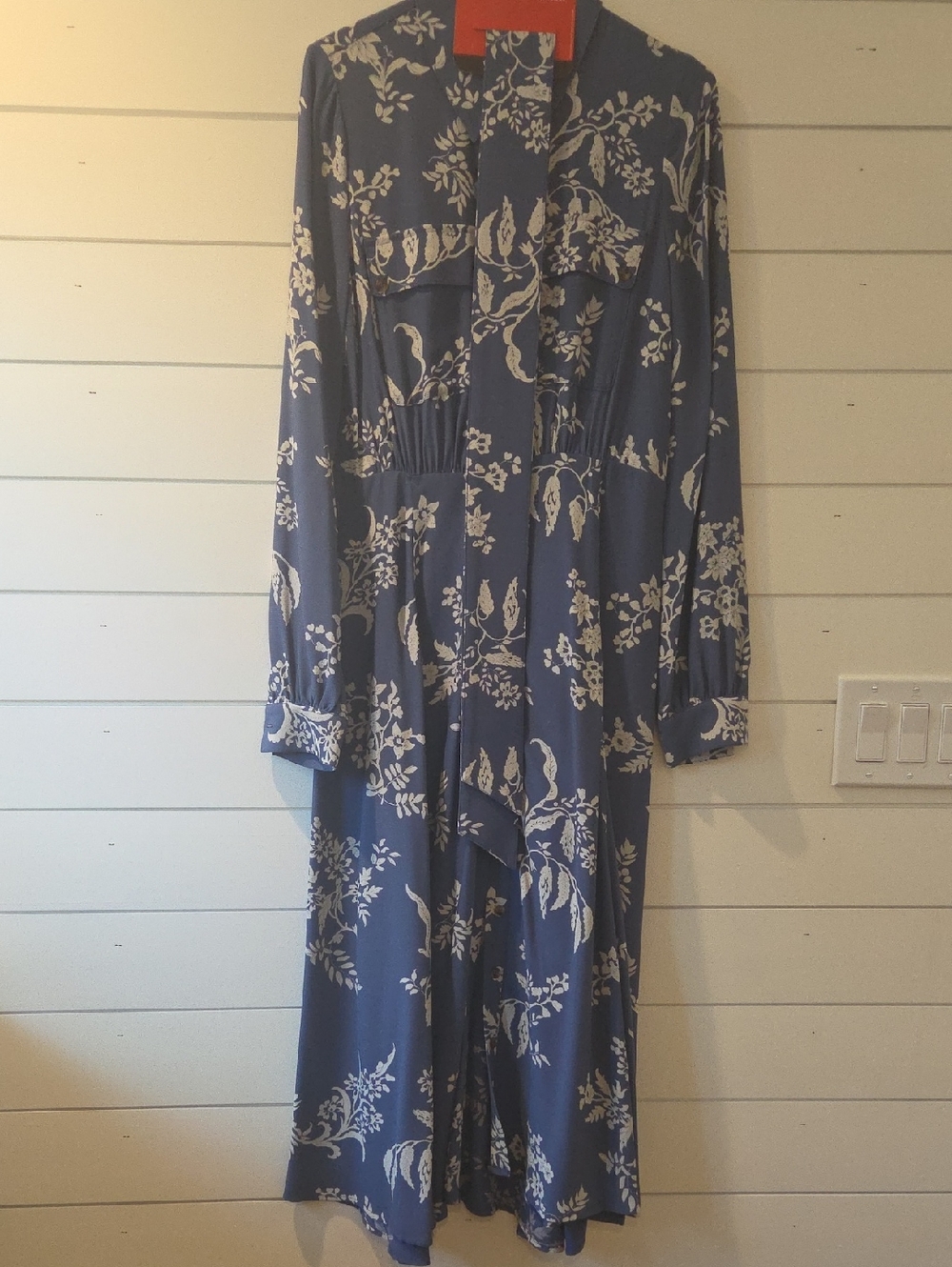 Sezane Lauretta Blue Floral Button-Front Midi Dress Size 38, US 6 - Picture 6 of 9